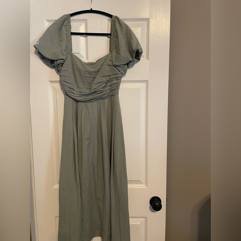 ASTR the Label Short Bubble Sleeve Dress
